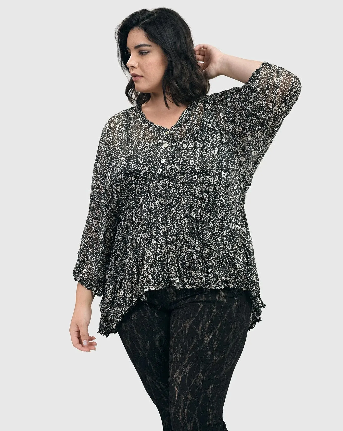 Floral Tiered Crinkle Blouse, Ivory/black
