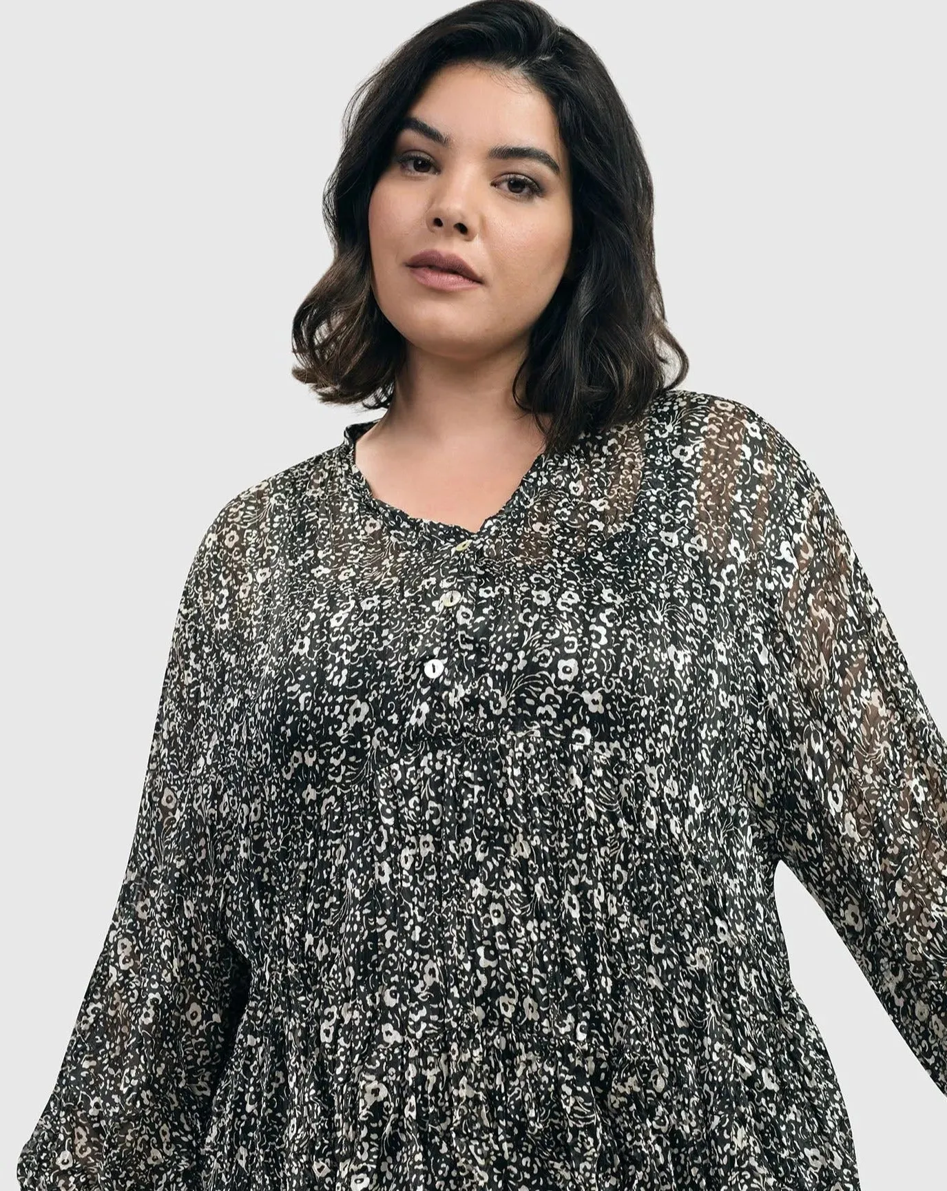 Floral Tiered Crinkle Blouse, Ivory/black