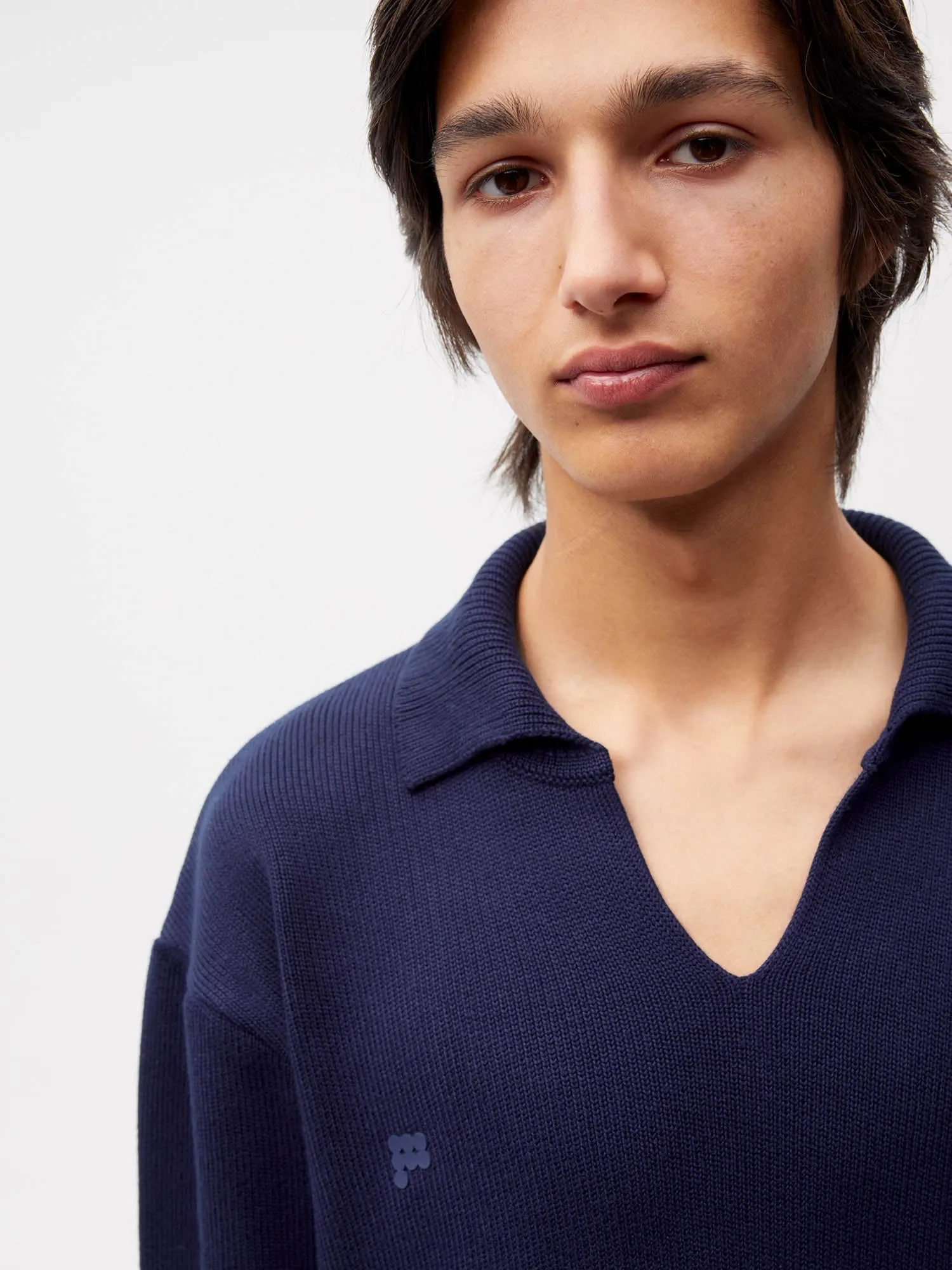 Open Collar Knit Jumper—navy blue