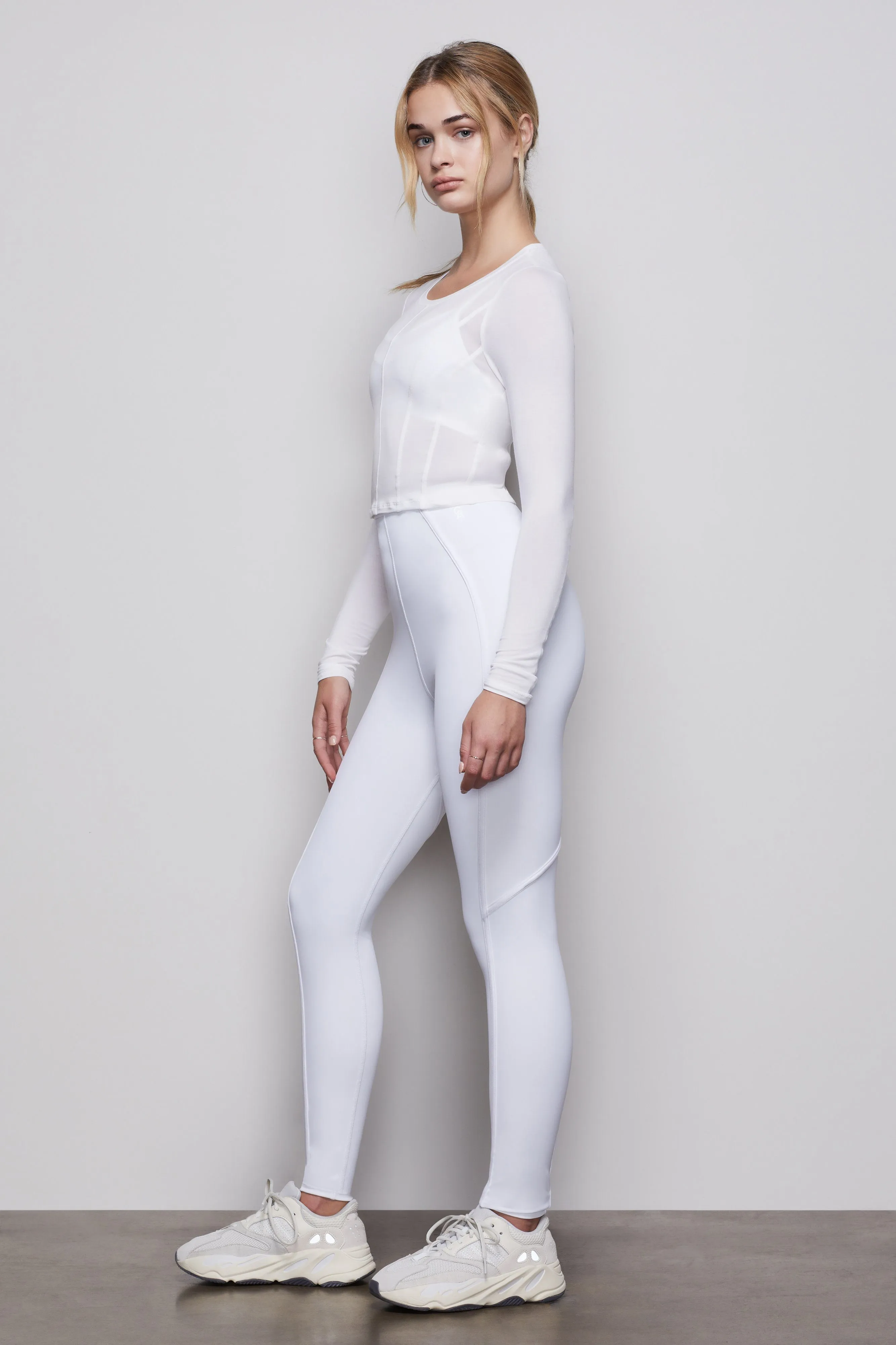 THE CORSET SEAM PULLOVER | WHITE001